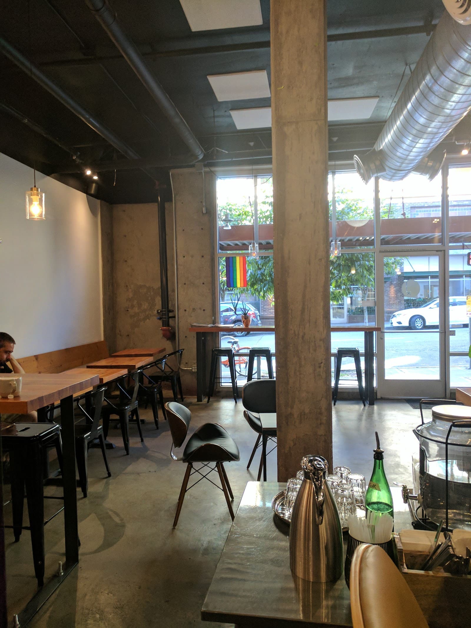 Ghost Note Coffee specialty coffee shop in Seattle - photo 9