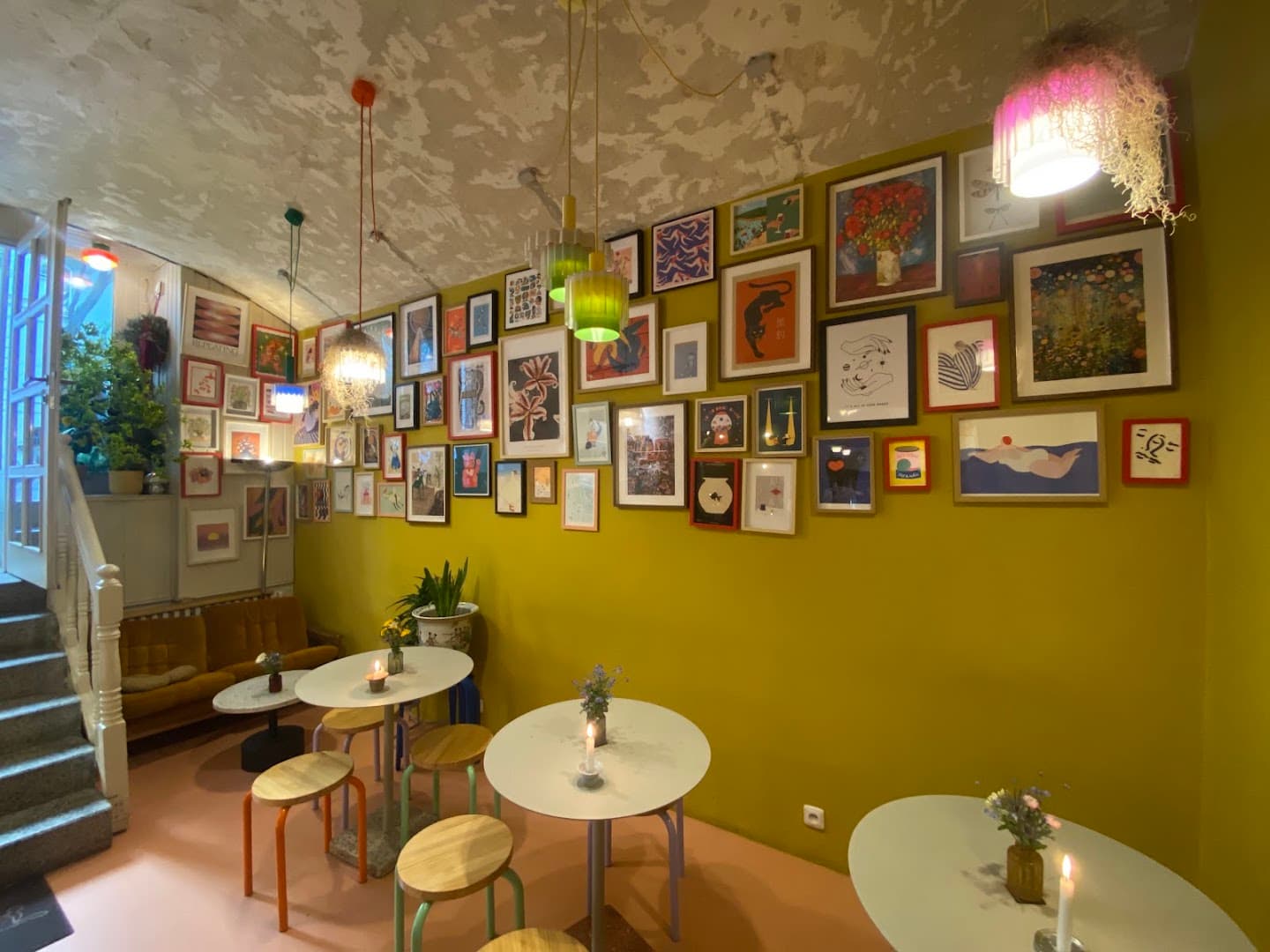 may cafe - specialty coffee shop in Prague