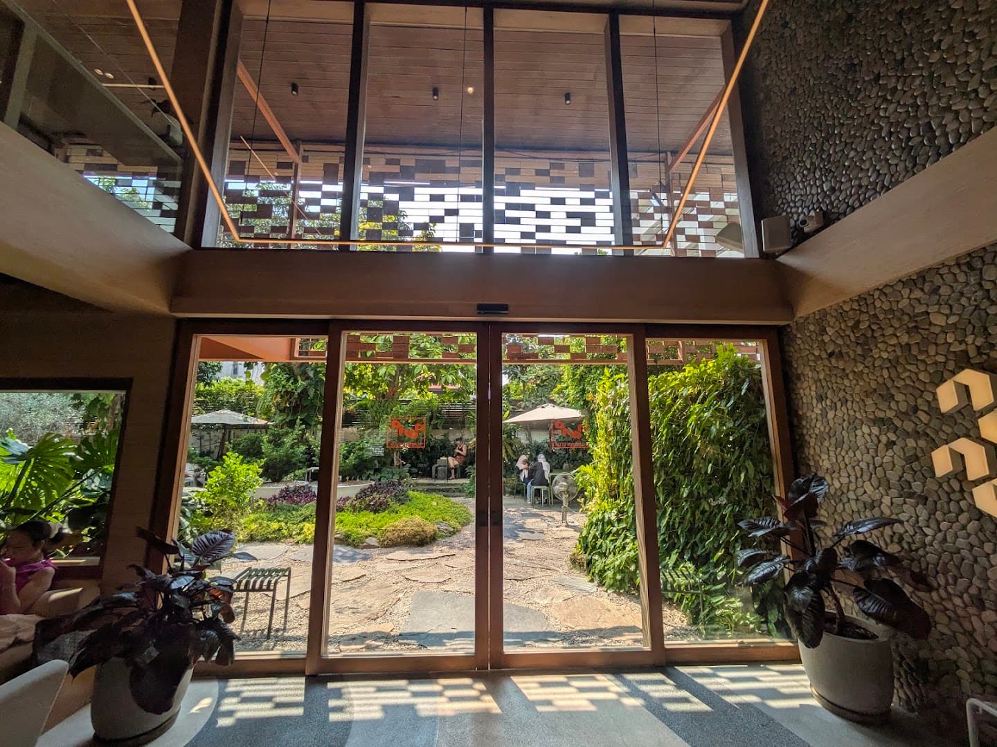 NANA Coffee Roasters Ari — specialty coffee in Bangkok