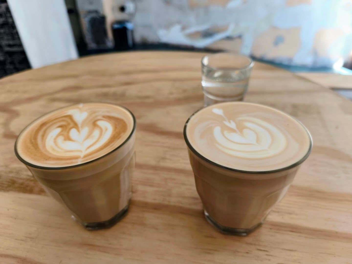 Holgura x Placeo - Café de Especialidad - specialty coffee shop in Madrid
