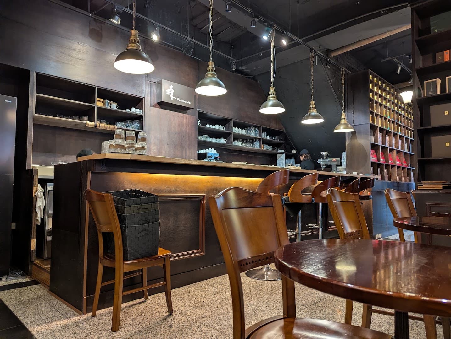 SanFormosan Coffee Dadaocheng Main Shop - specialty coffee shop in Taipei