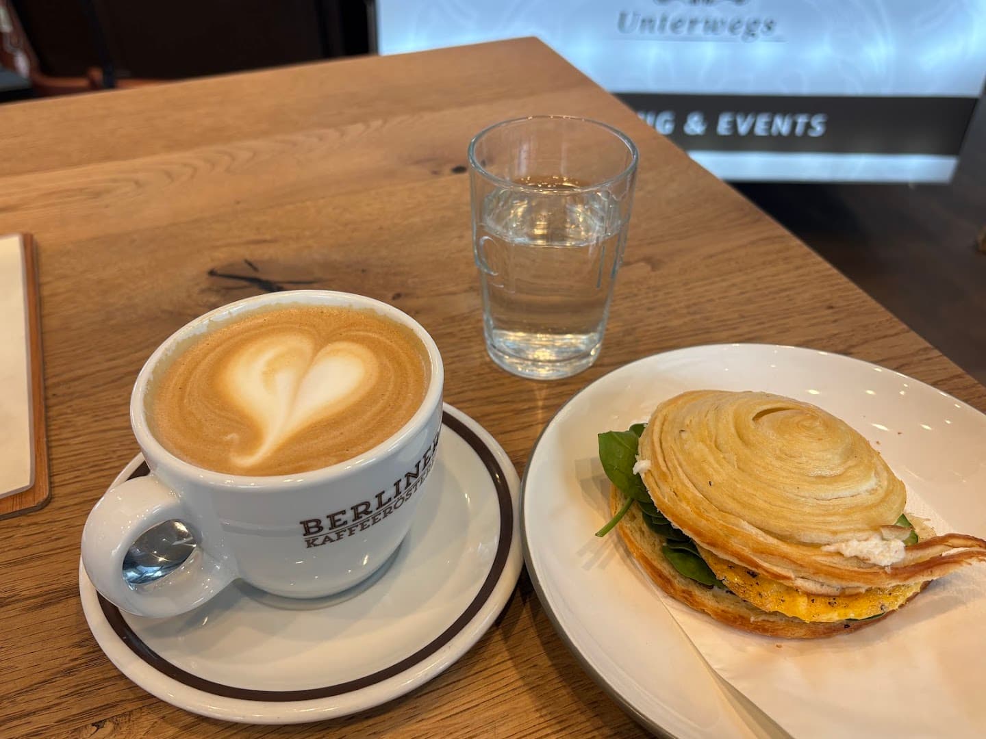 Berliner Kaffeerösterei - specialty coffee shop in Bezirk Charlottenburg-Wilmersdorf