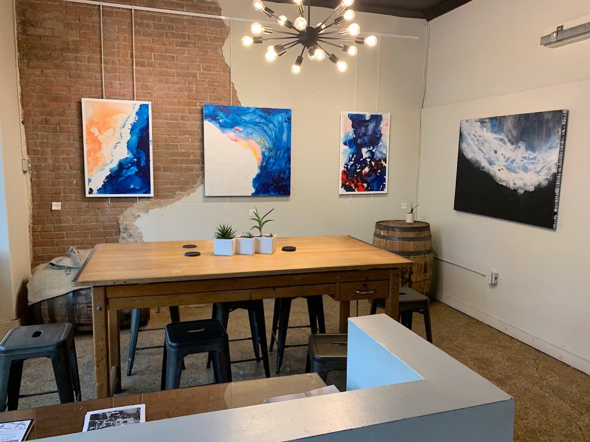 Noble Coyote Coffee Roasters specialty coffee shop in Dallas - photo 4