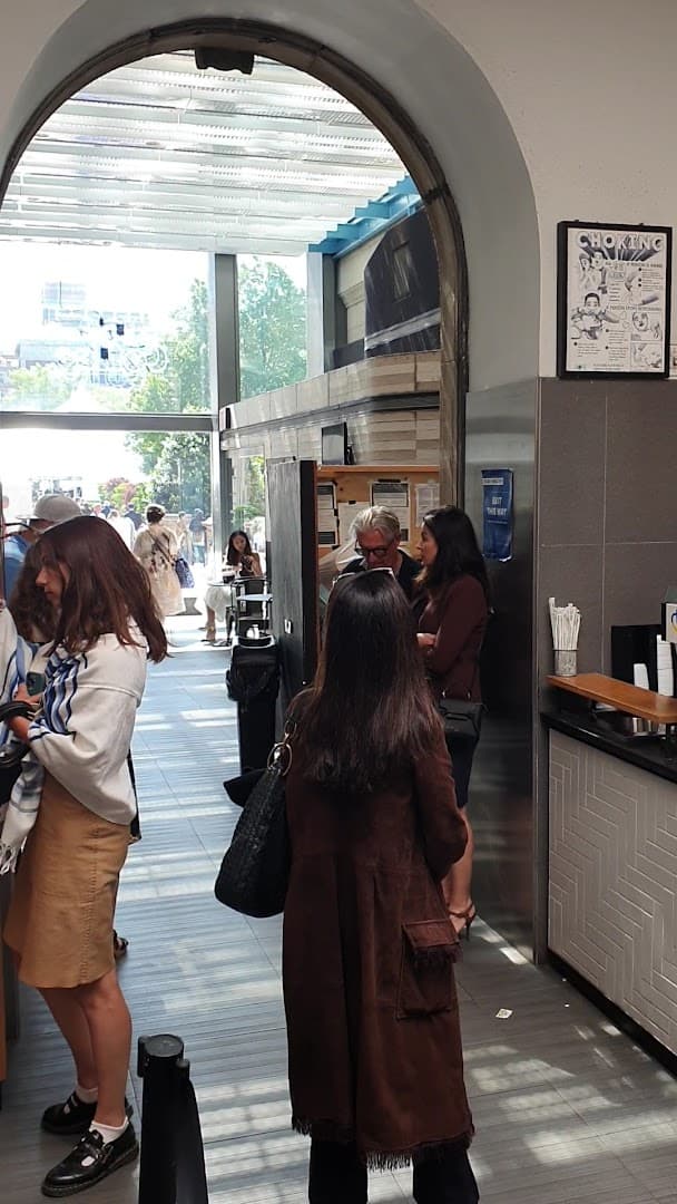 Joe Coffee Company: Pulitzer specialty coffee shop in New York - photo 3