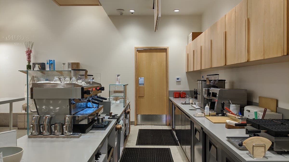 Blue Bottle Coffee - specialty coffee shop in Los Angeles