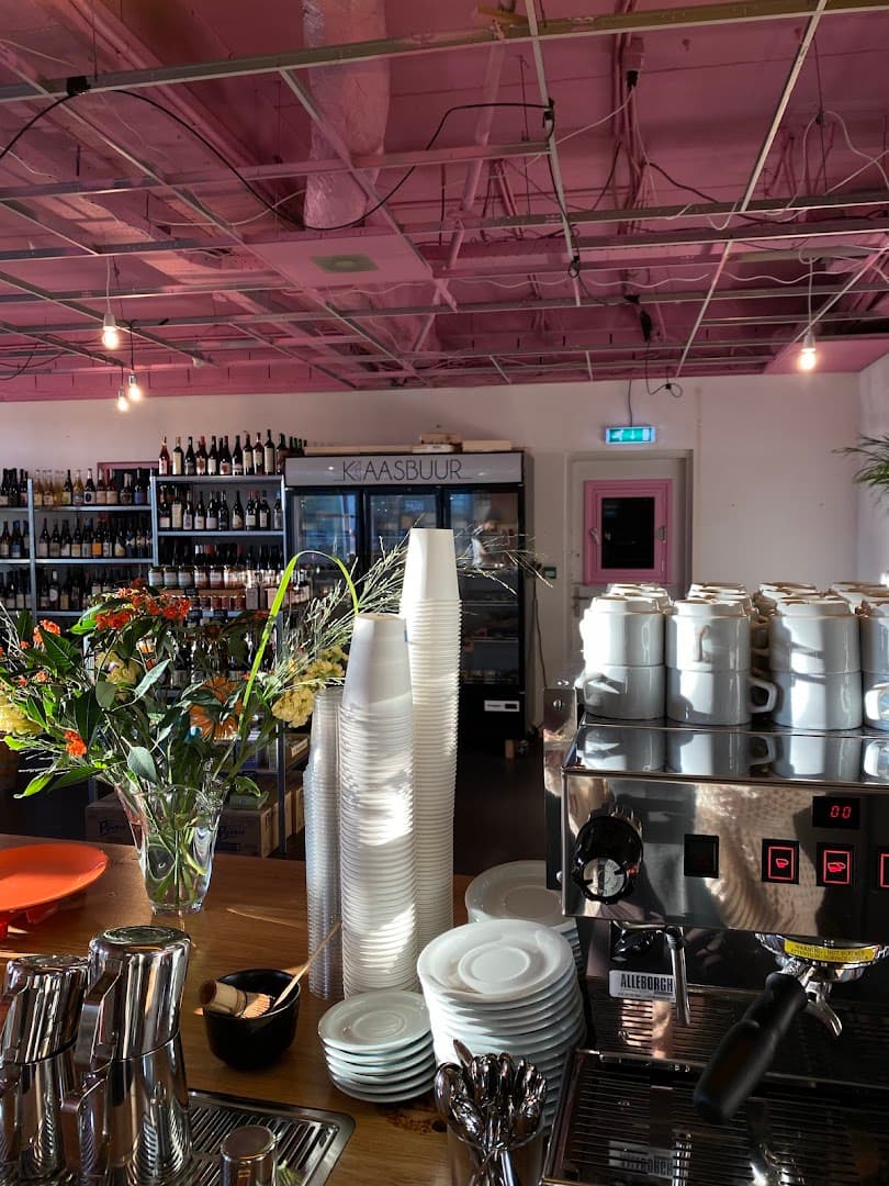 Crew de la Crema - specialty coffee shop in Amsterdam