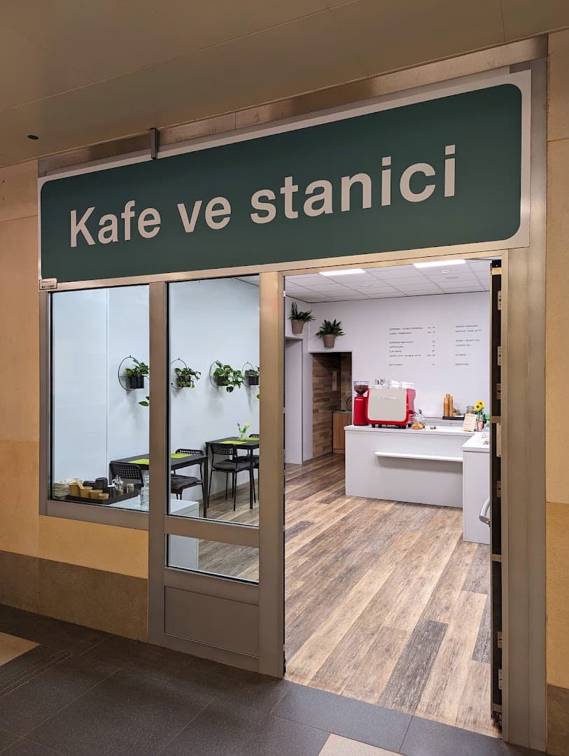 Kafe ve stanici — specialty coffee in Prague