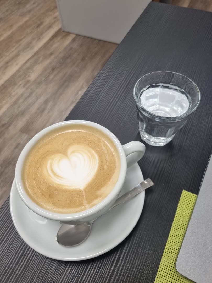 Coffee at Kafe ve stanici, specialty coffee shop in Prague