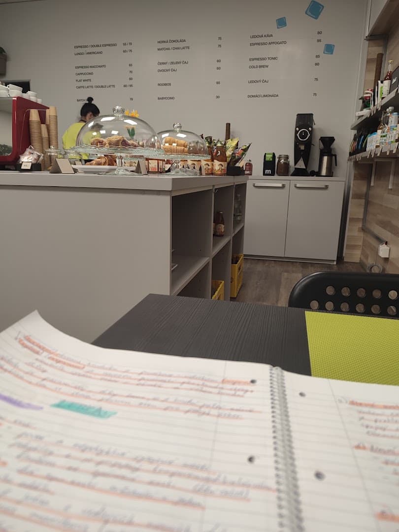 Kafe ve stanici - specialty coffee shop in Prague