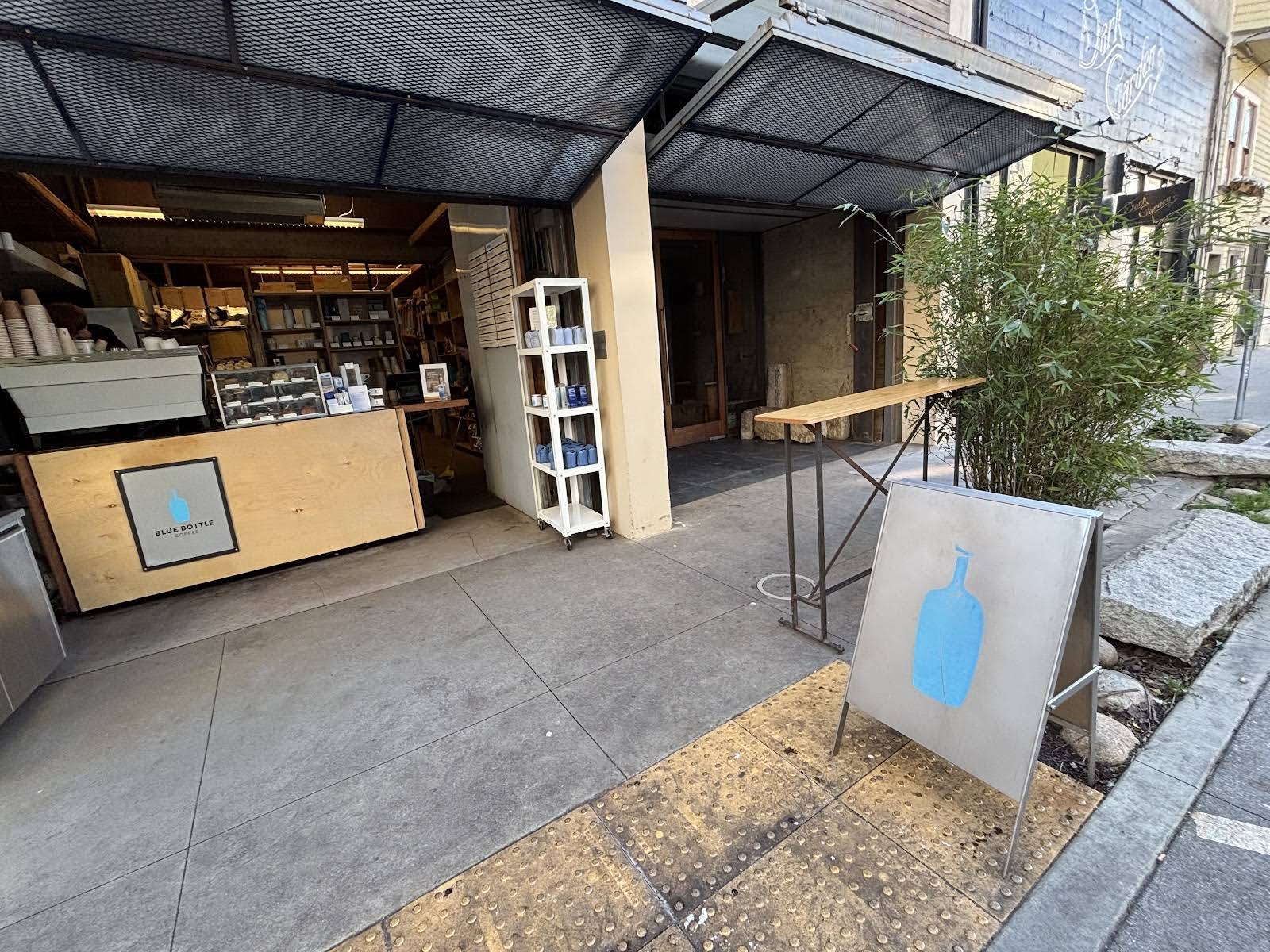 Blue Bottle Coffee specialty coffee shop in San Francisco - photo 12