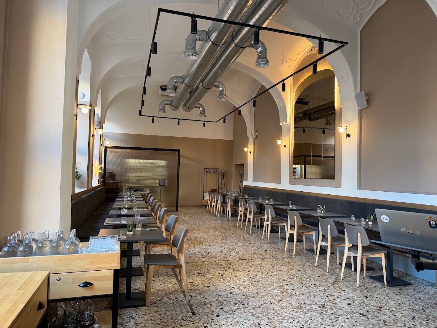 SiL - coffee breakfast & more - specialty coffee shop in Vienna