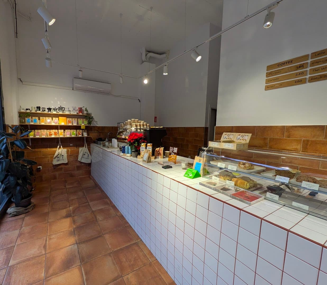 Syra Coffee - Poblenou - specialty coffee shop in Sant Martí