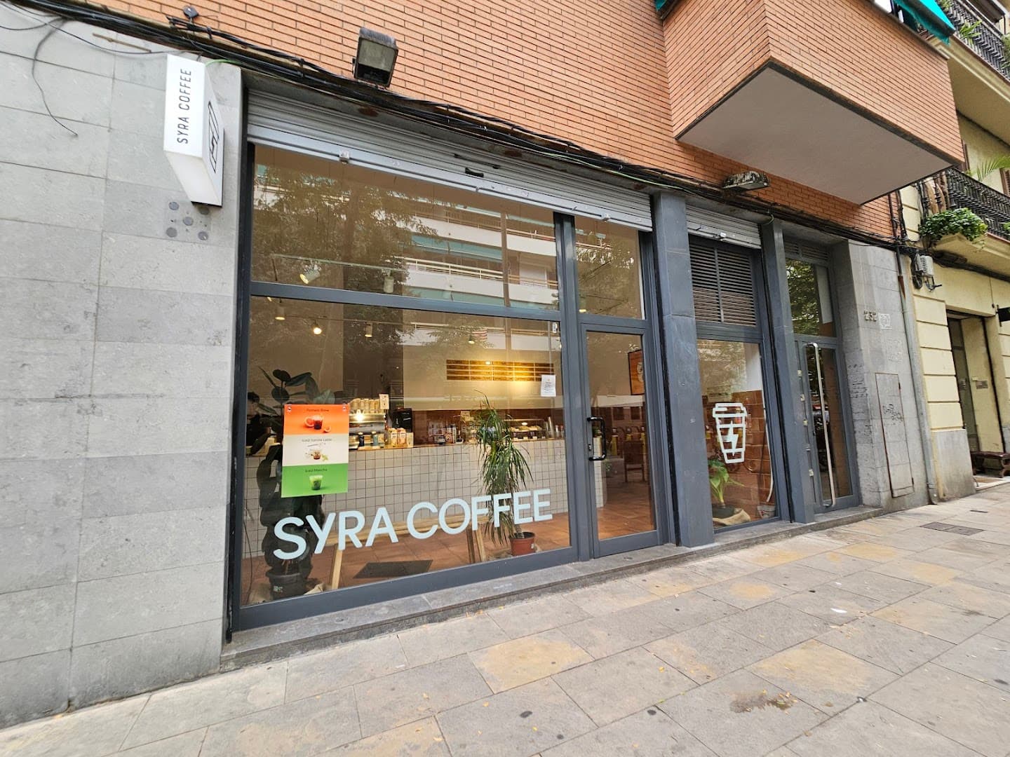 Syra Coffee - Poblenou specialty coffee shop in Barcelona - photo 3