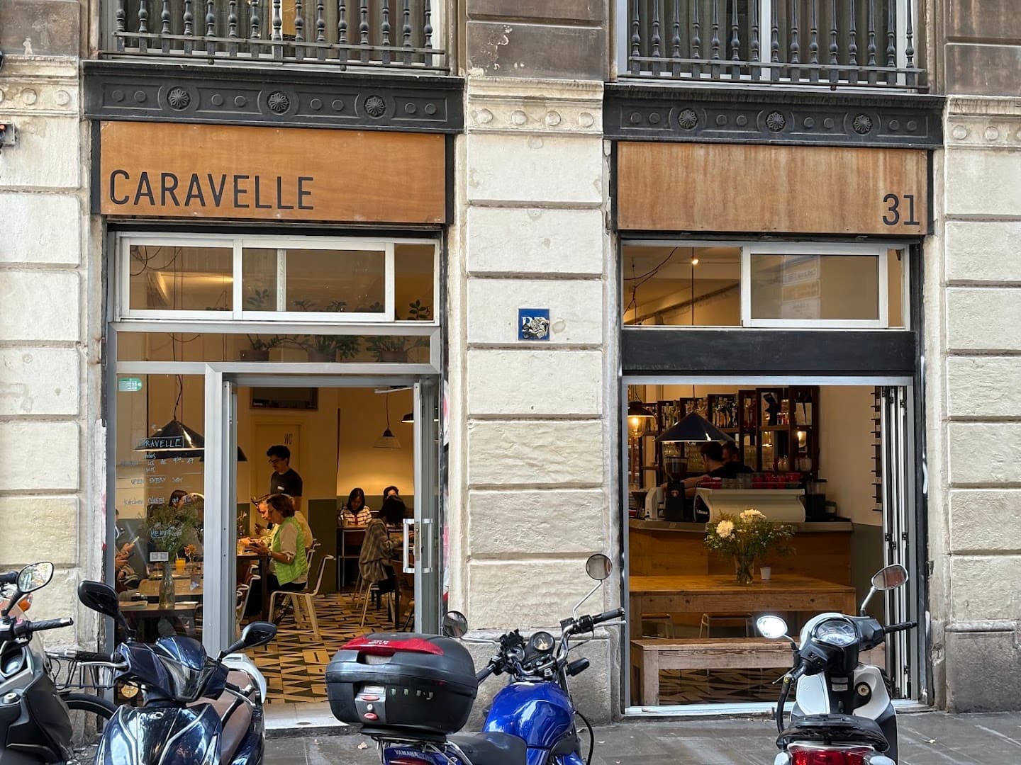 Caravelle specialty coffee shop in Barcelona - photo 8