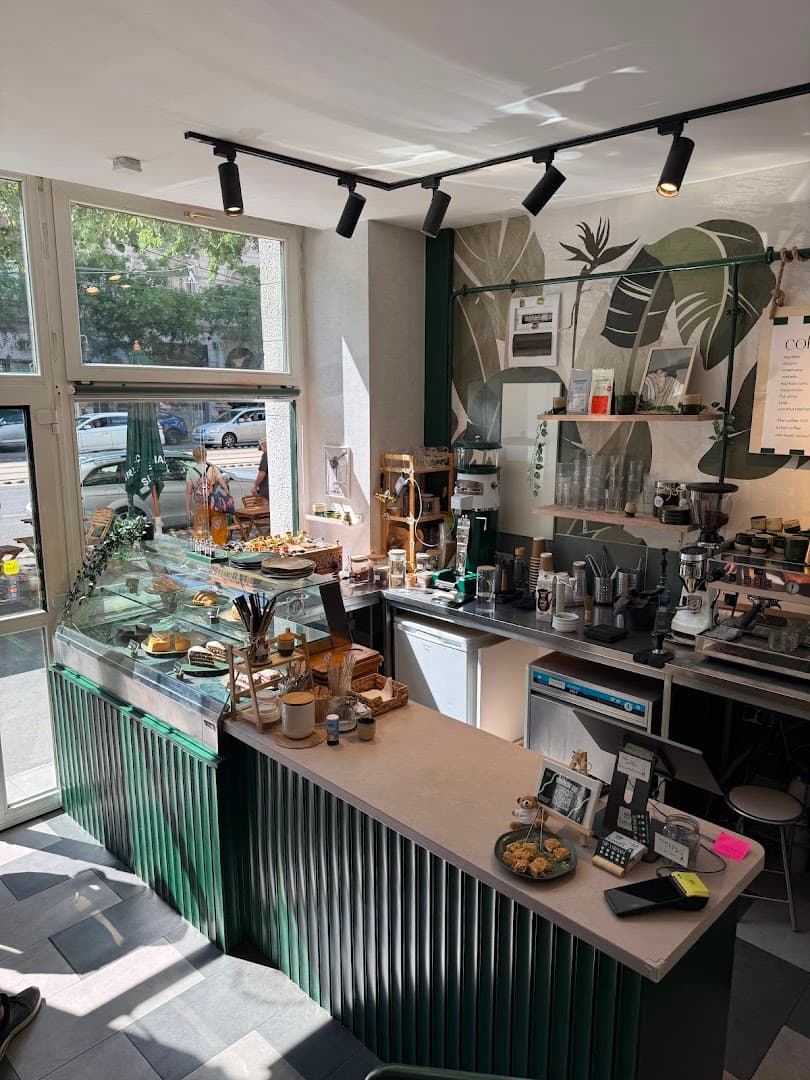 SERENE – Specialty Coffee & More - specialty coffee shop in Budapest
