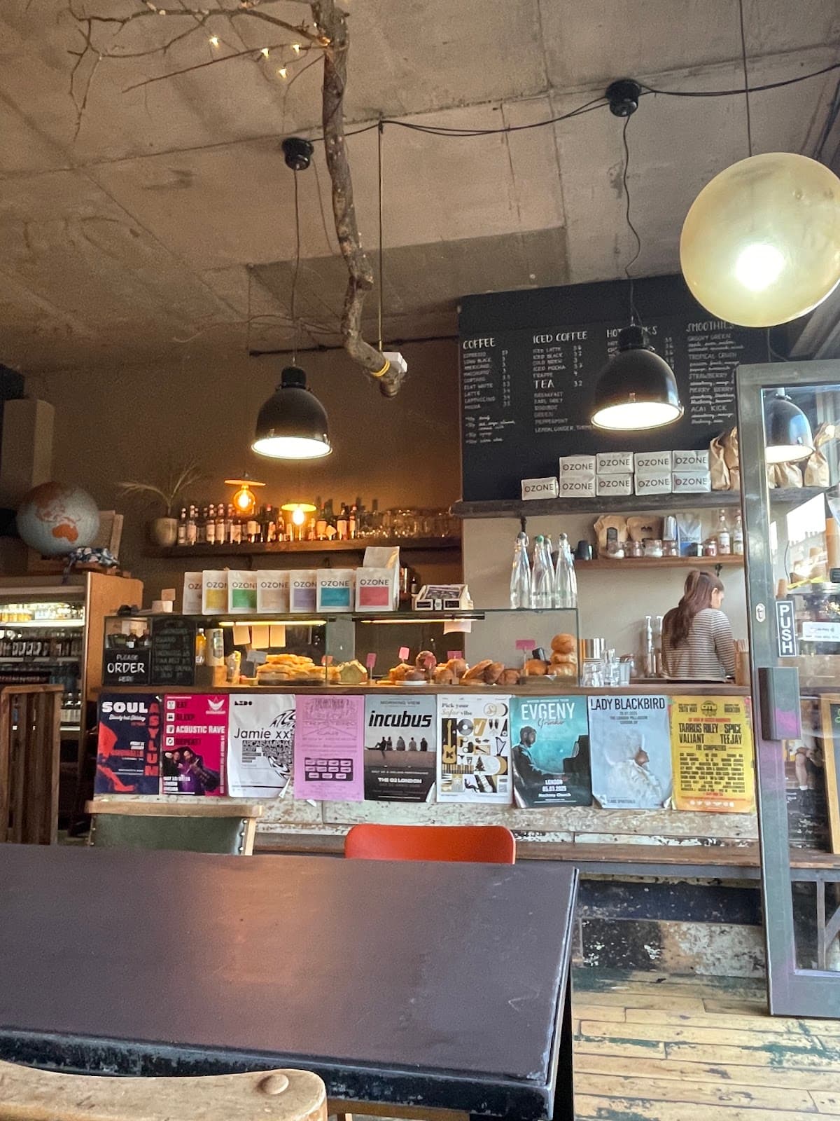 Abraço Dalston - specialty coffee shop in London