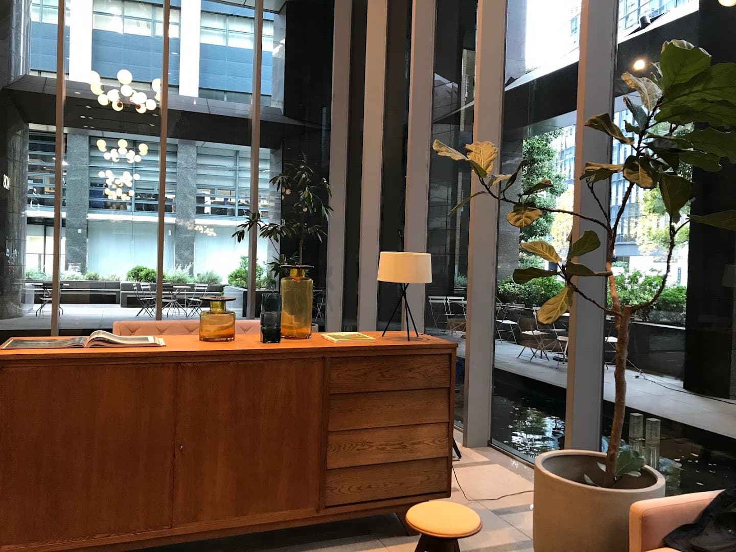 Interior of Byron Bay Coffee Company, specialty coffee shop in Tokyo