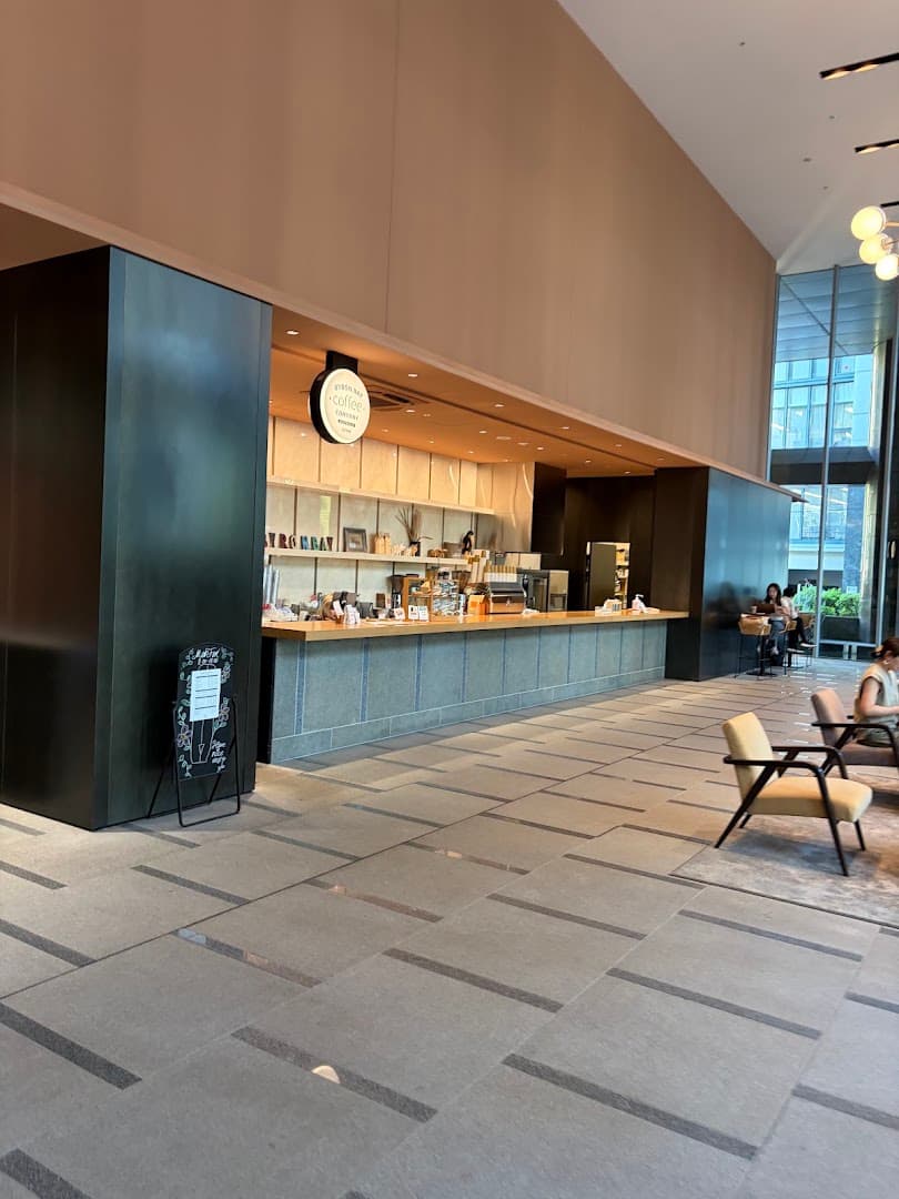 Interior of Byron Bay Coffee Company, specialty coffee shop in Tokyo