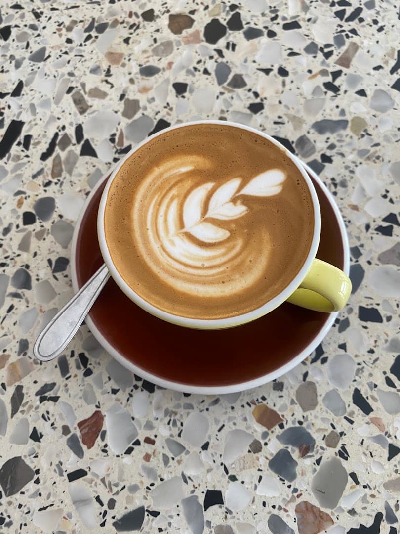 Good News Coffee Shop - specialty coffee shop in Paris