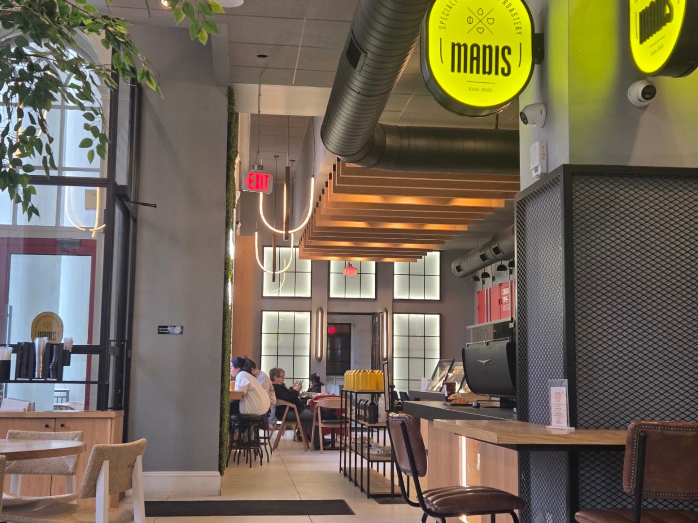 Madis Coffee Roasters - specialty coffee shop in Philadelphia
