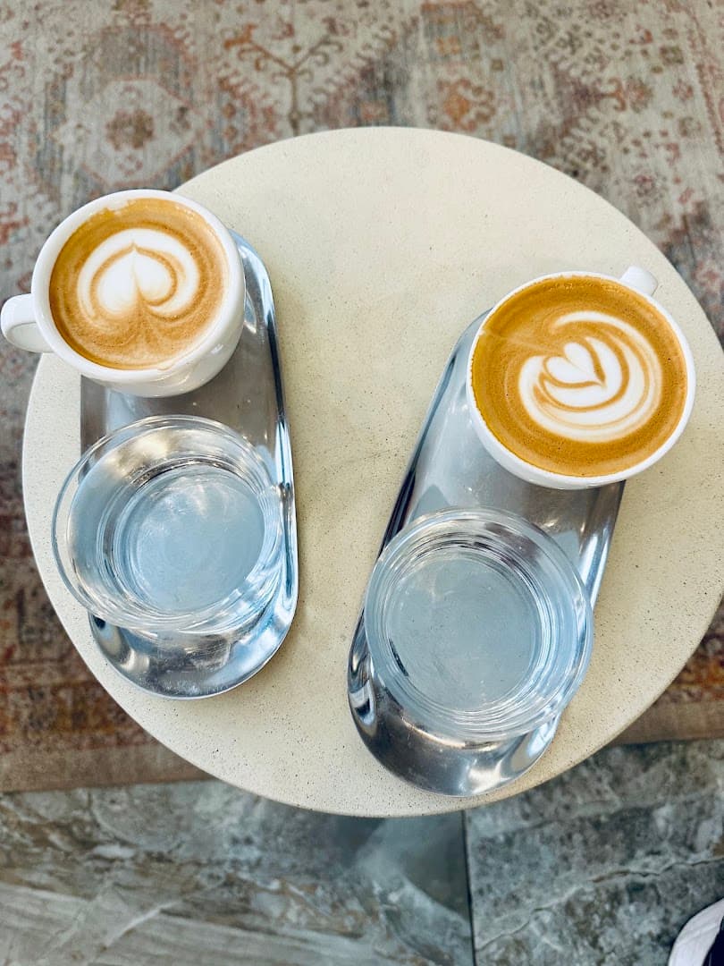 7AM Roasters - specialty coffee shop in Vračar