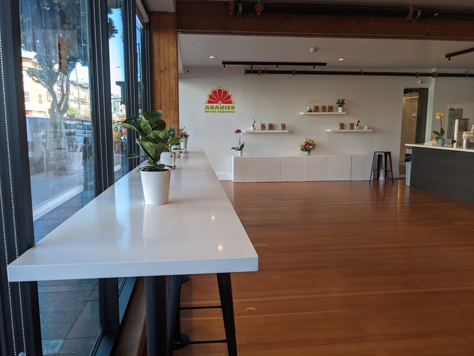 Abanico Coffee Roasters - specialty coffee shop in Mission District