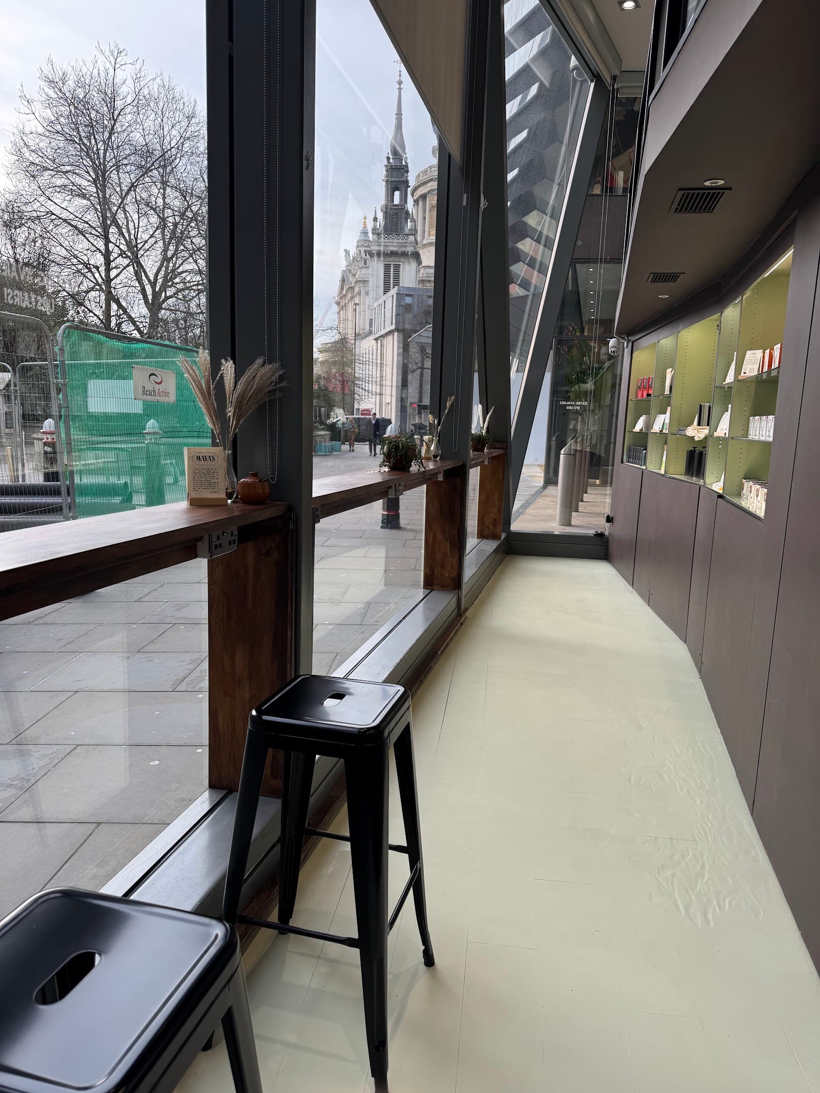 Maya's Stores London specialty coffee shop in London - photo 8