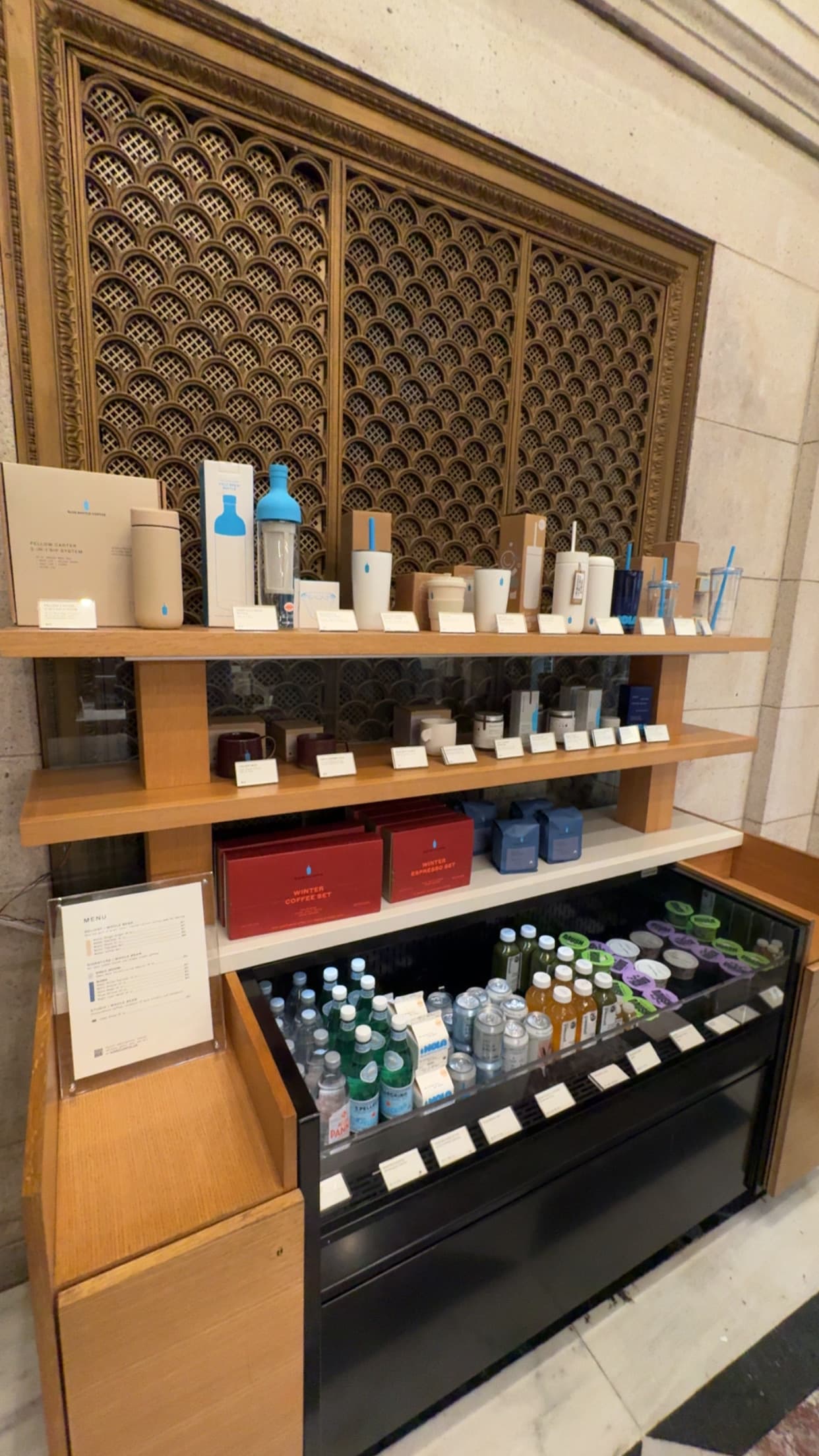 Blue Bottle Coffee specialty coffee shop in Washington, D.C. - photo 4