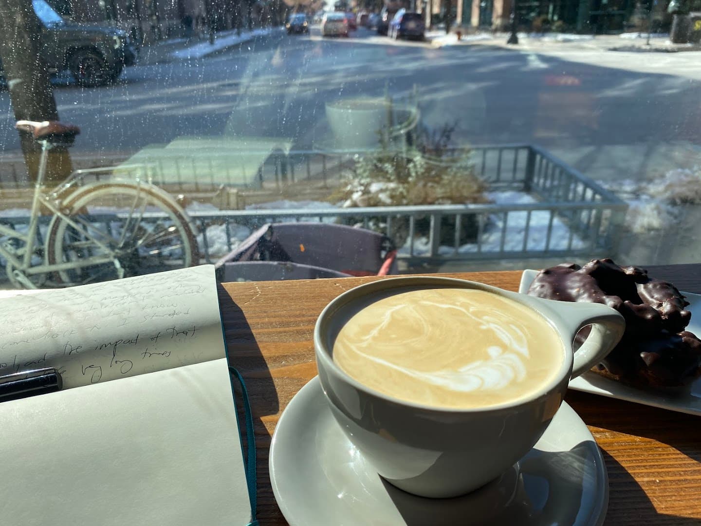 Groundswell specialty coffee shop in Chicago - photo 10