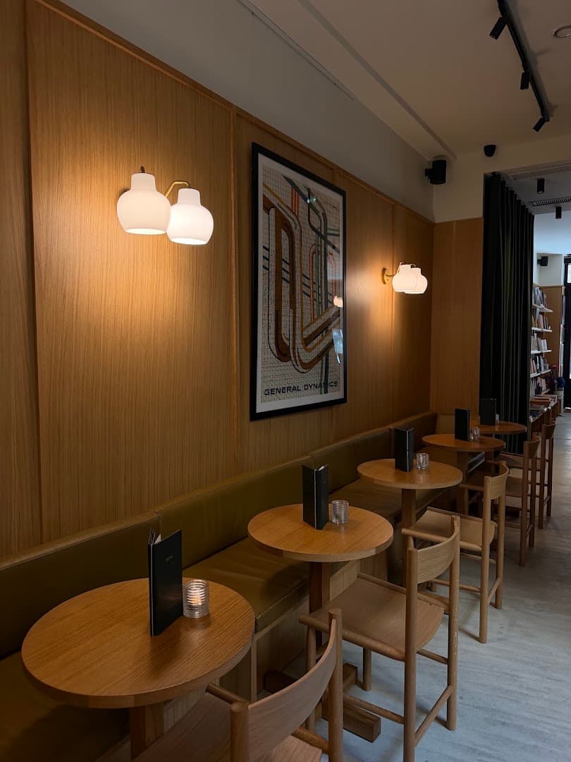 The Monocle Café & Shop Paris - specialty coffee shop in Paris