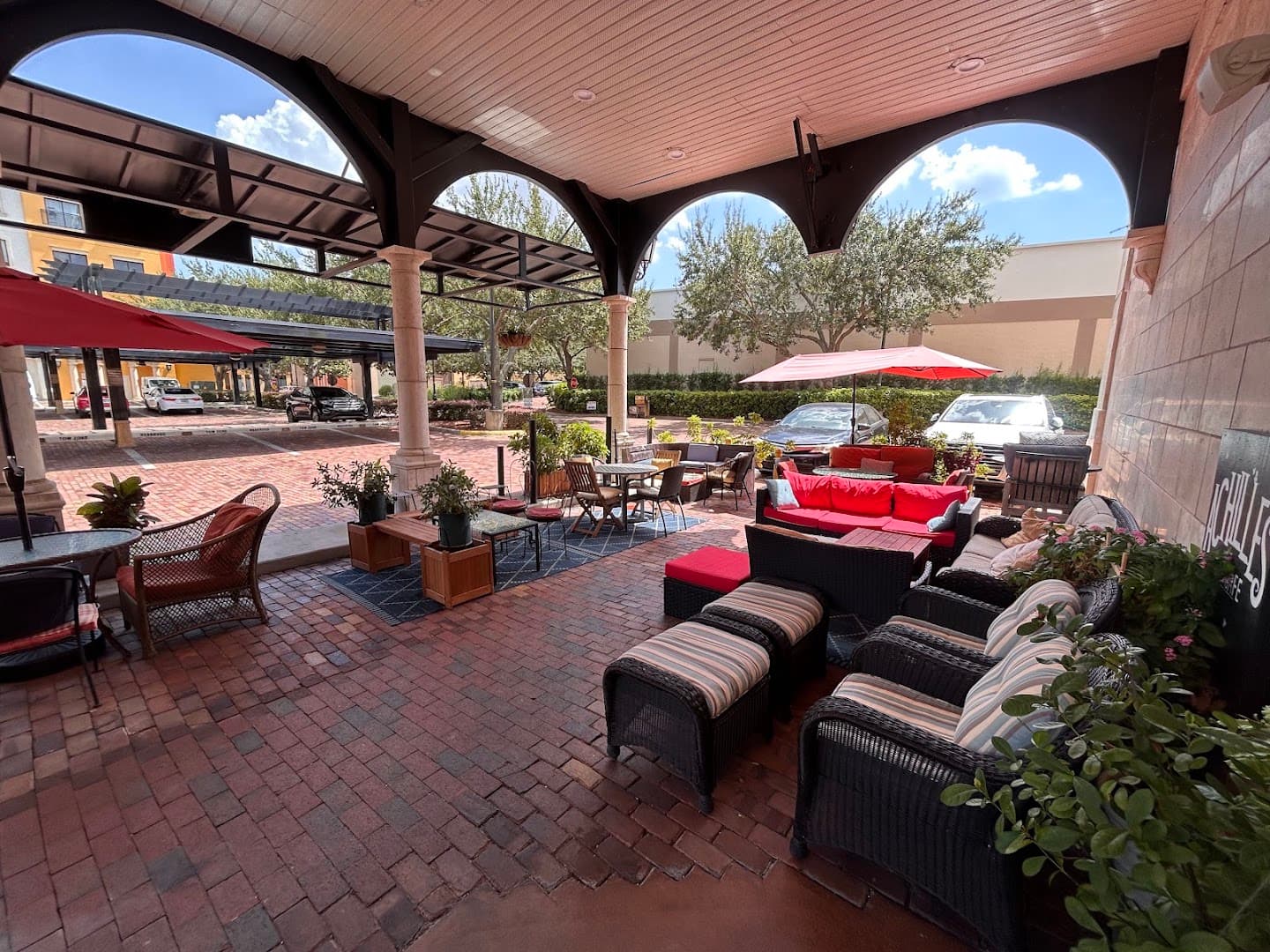 Storefront of Achilles Art Cafe (Hiawassee), specialty coffee shop in Orlando