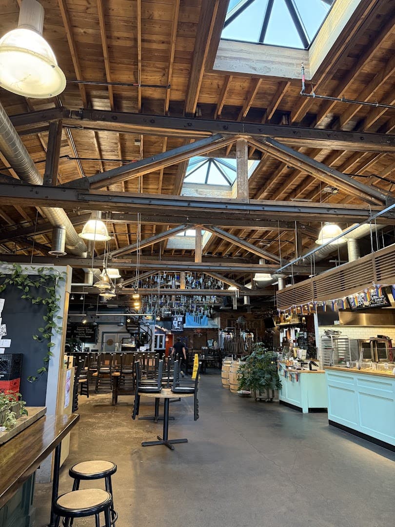 Hatch beaker + burr - specialty coffee shop in Downtown Spokane