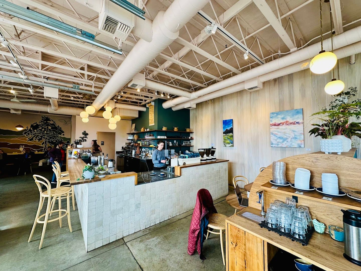 Lone Pine Coffee Roasters - specialty coffee shop in Bend