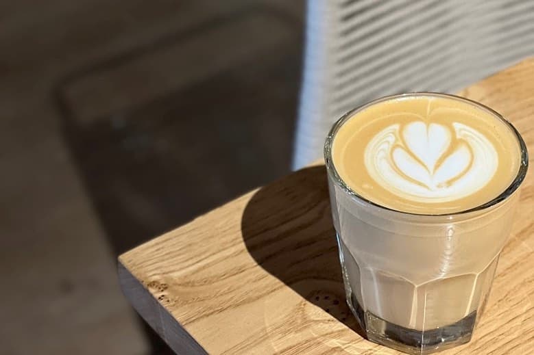 Common - specialty coffee shop in Tokyo