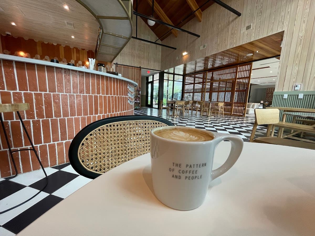 Houndstooth Coffee - specialty coffee shop in Rogers Hill