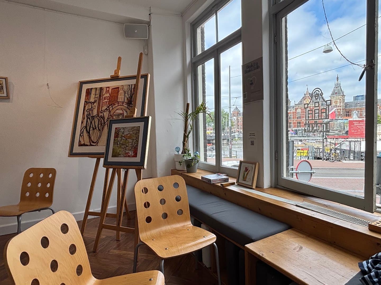 Priesthood - specialty coffee shop in Amsterdam