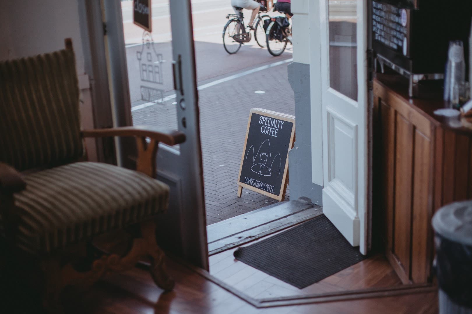 Priesthood - specialty coffee shop in Amsterdam