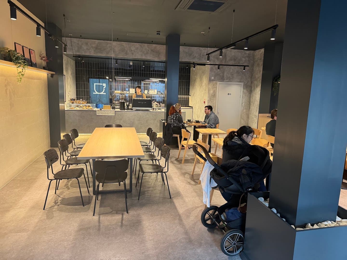 Apostrophe Coffee - specialty coffee shop in Bristol