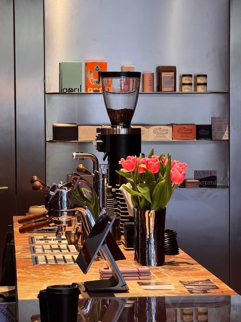 ZÉFIR coffee · matcha - specialty coffee shop in Madrid