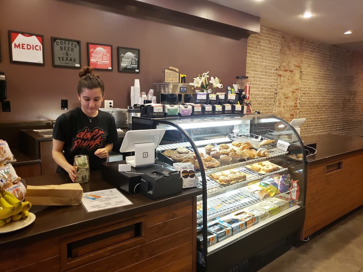 Medici Roasting - specialty coffee shop in West Campus