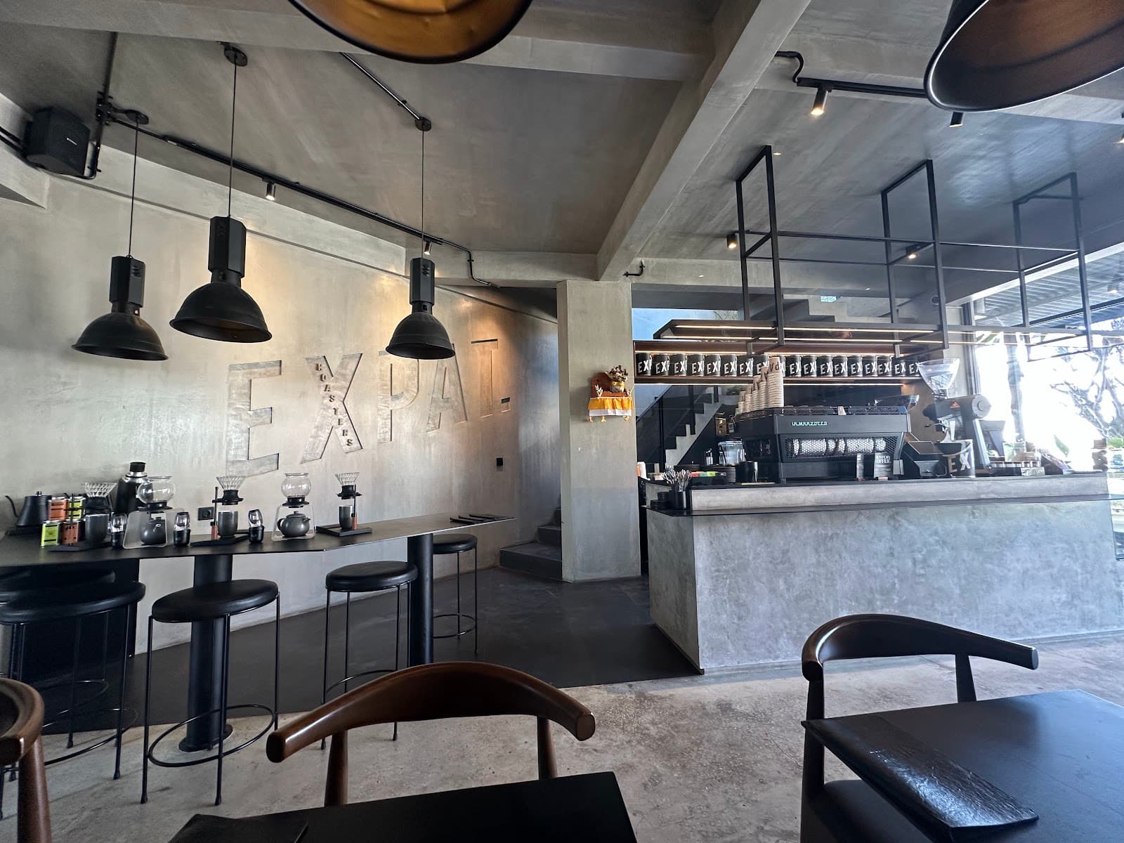 Expat. Roasters Uluwatu - specialty coffee shop in Bali