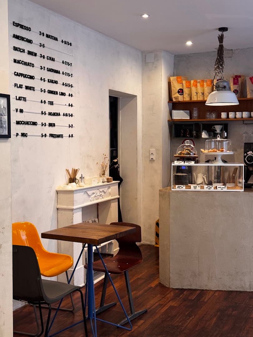 STUDIO by Nook - Café & Vintage Schönbrunn - specialty coffee shop in Hietzing