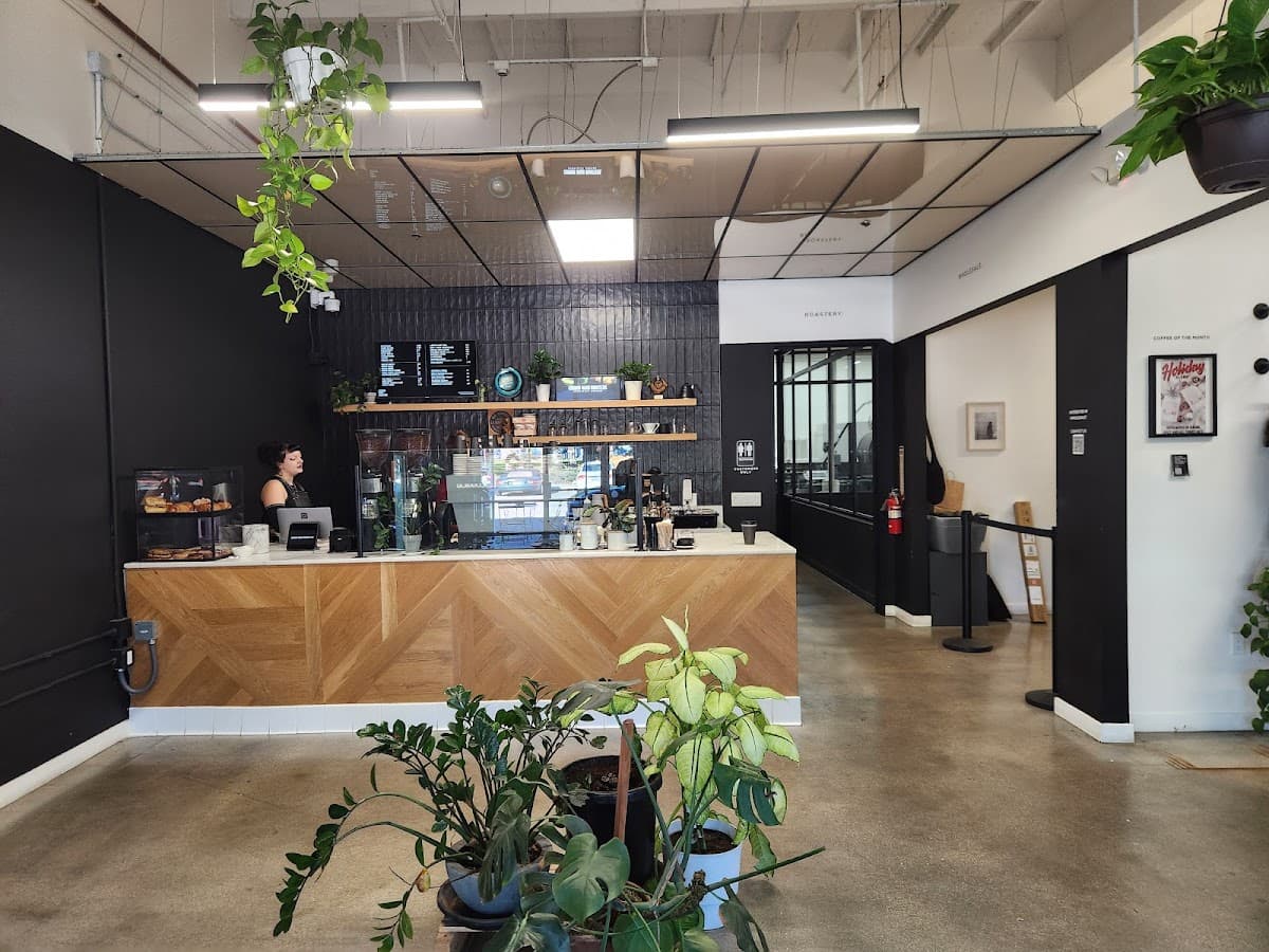 Common Room Roasters - Long Beach Coffee Shop & Roastery - specialty coffee shop in Los Angeles