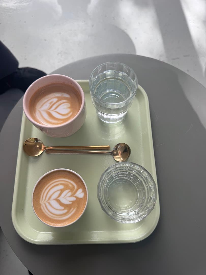 Three Marks Coffee - specialty coffee shop in Eixample