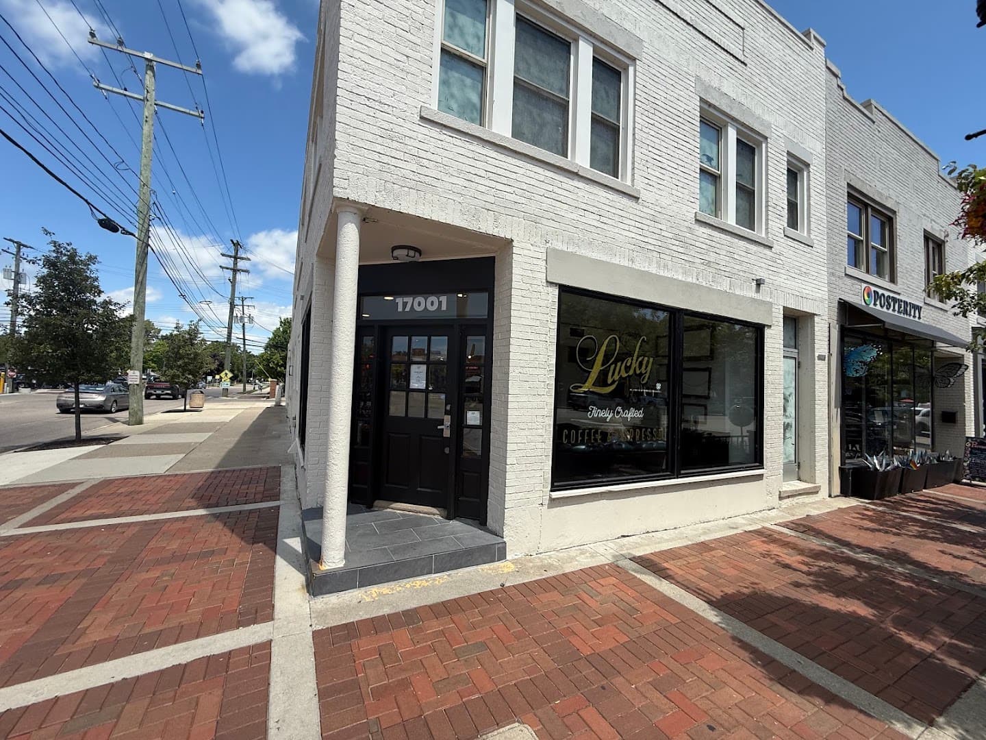 Lucky Detroit Coffee Roasters Espresso Grosse Pointe specialty coffee shop in Detroit - photo 9