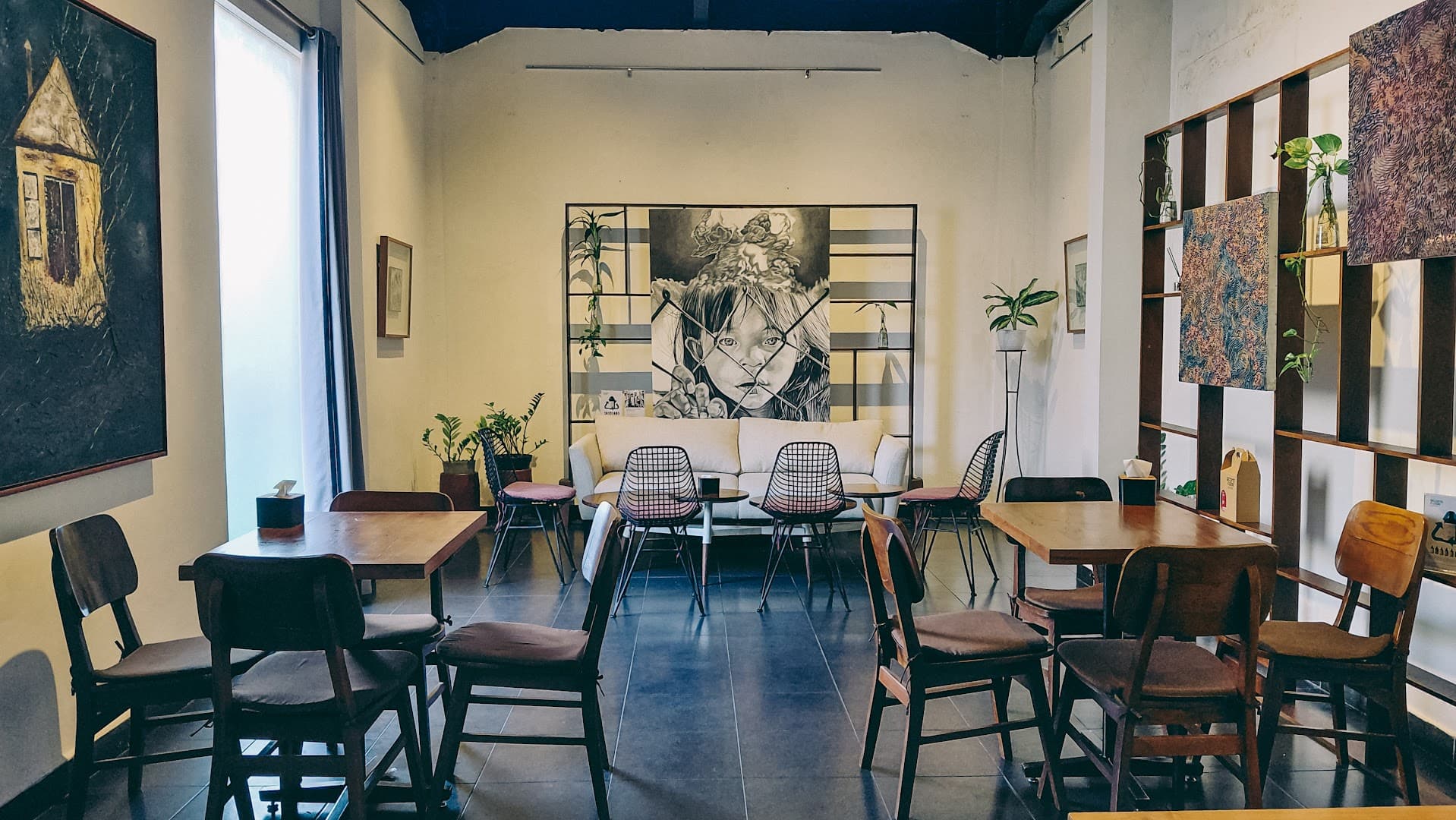 Second Floor Coffee - specialty coffee shop in Bali