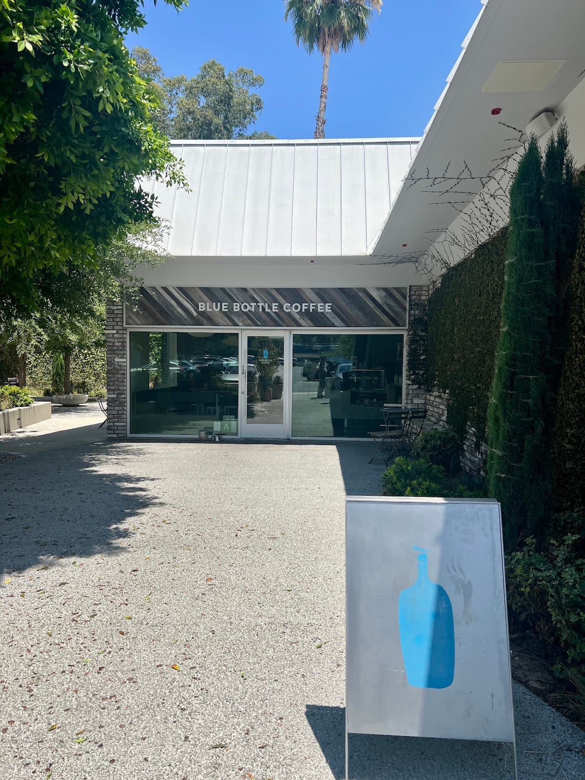 Blue Bottle Coffee - specialty coffee shop in Los Angeles