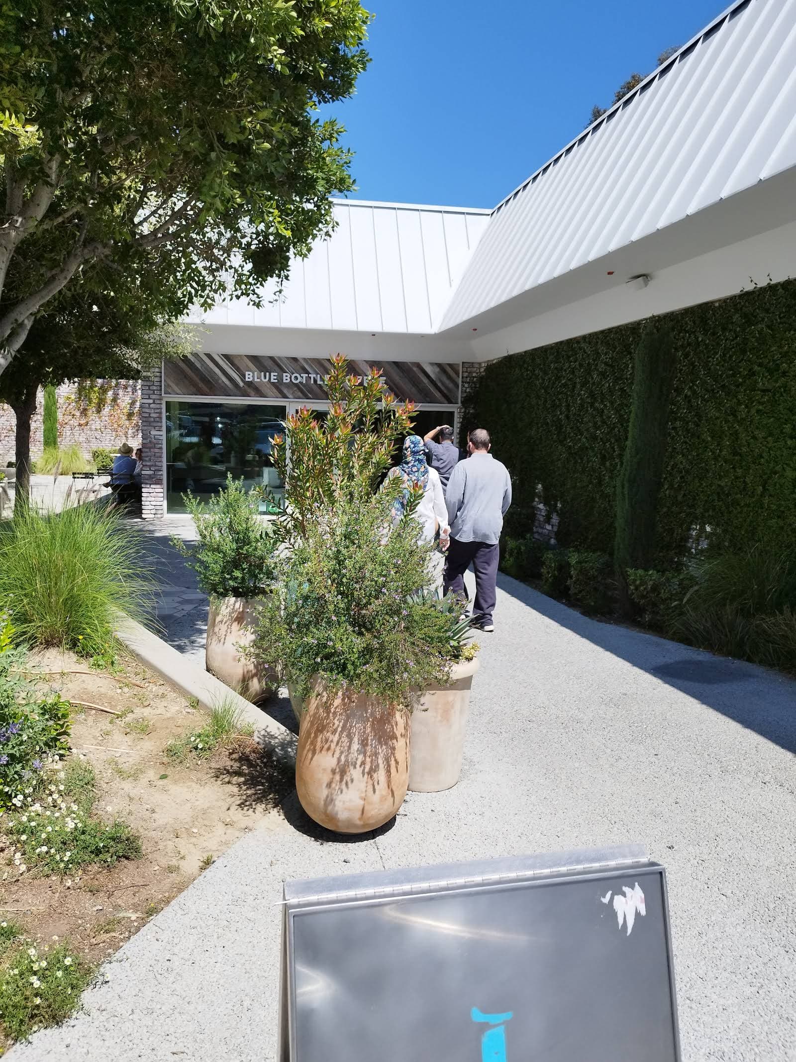 Blue Bottle Coffee specialty coffee shop in Los Angeles - photo 6