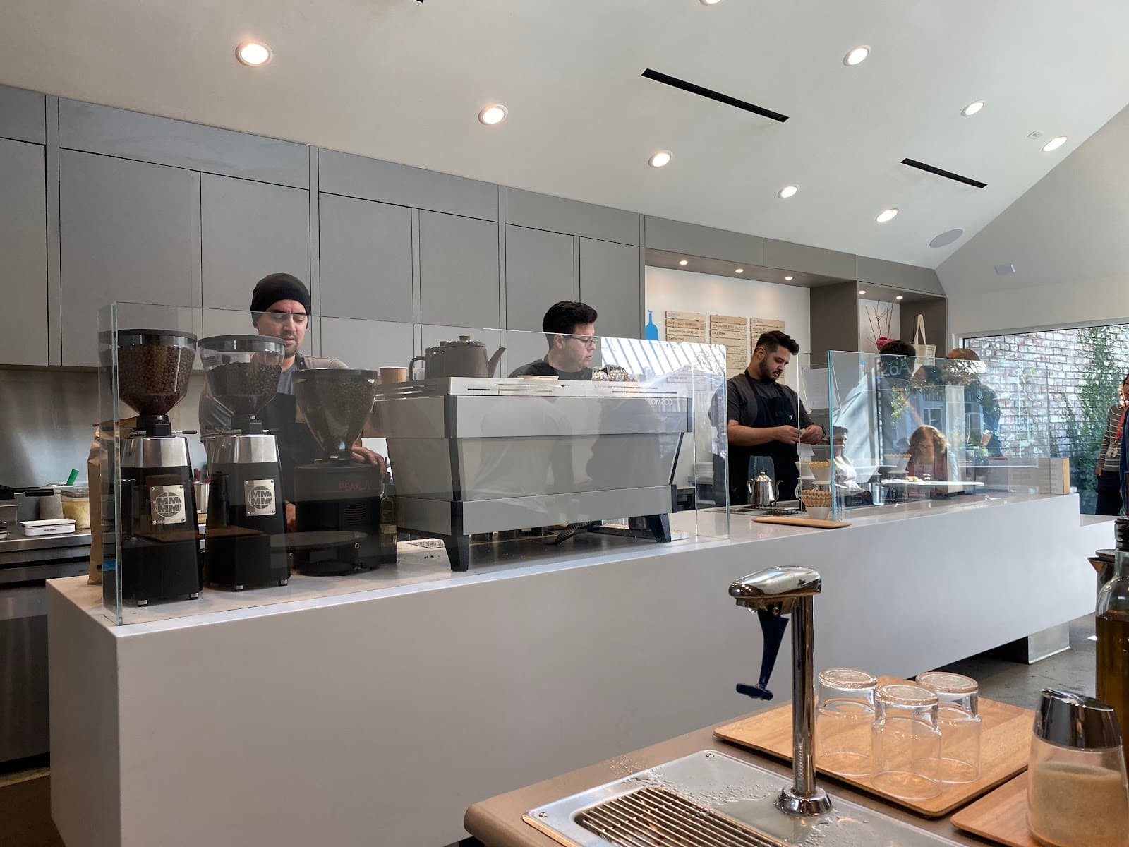 Blue Bottle Coffee - specialty coffee shop in Los Angeles