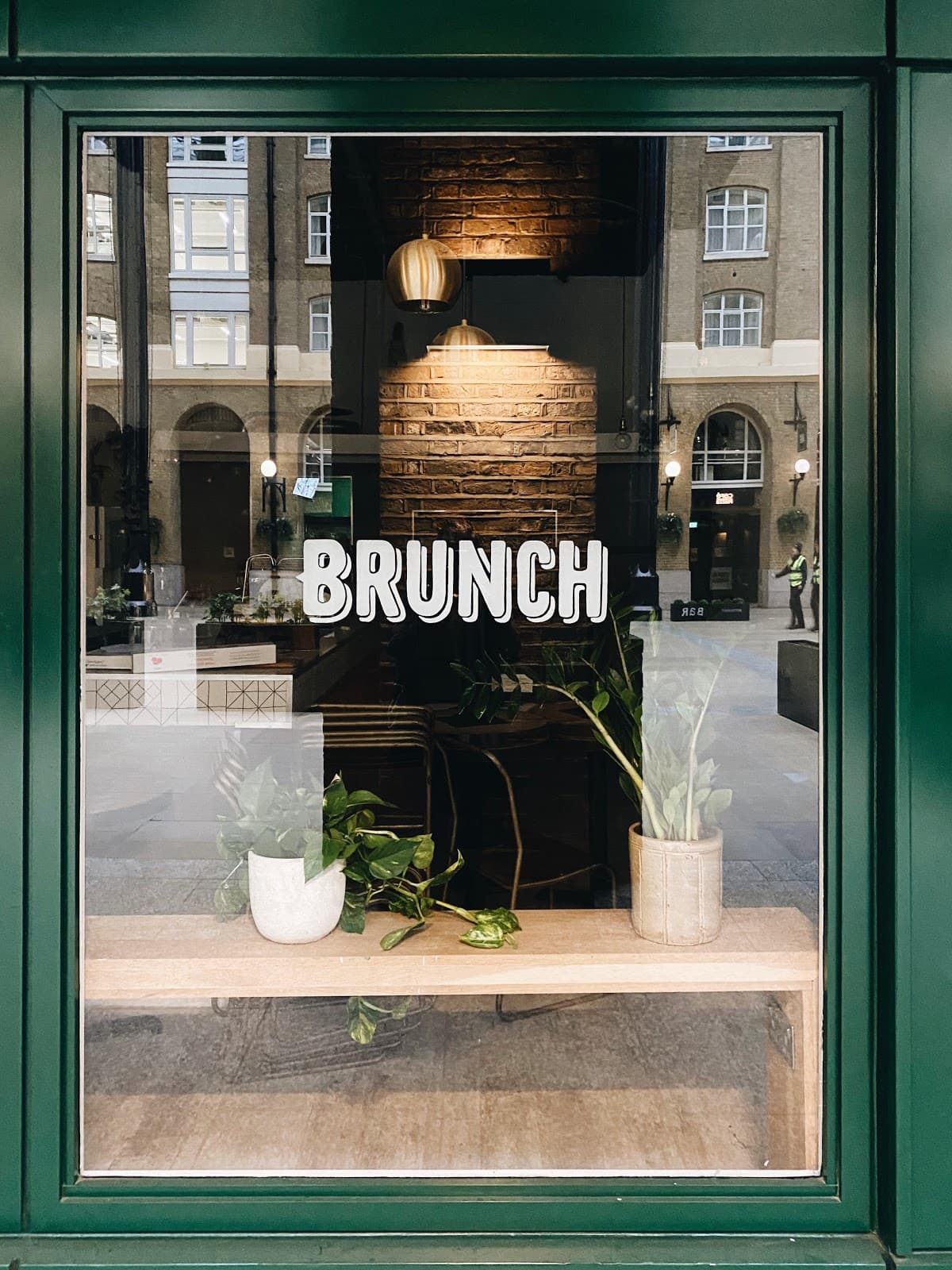 White Mulberries - specialty coffee shop in Bermondsey
